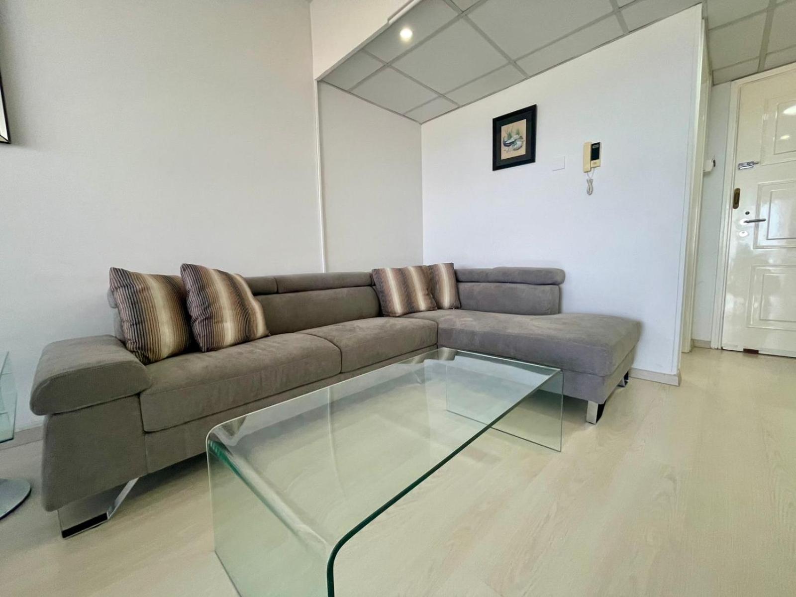 Sea View Suite In Makenzy Larnaca Exterior foto